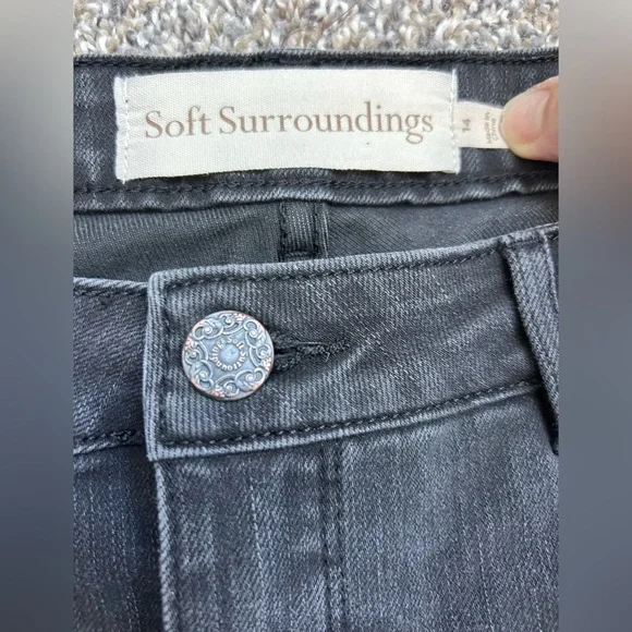 Soft Surroundings Women’s Wide Leg Charcoal Black Denim Jeans size 14 - Picture 2 of 9